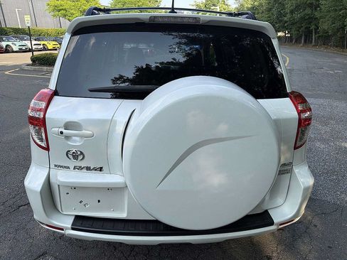 Used 2009 Toyota RAV4 Limited AWD/4WD image 13