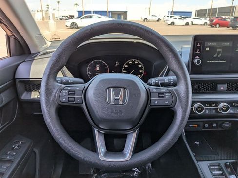 Used 2026 Honda CR-V EX image 13
