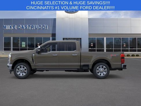 New 2026 Ford F350 King Ranch w/ Chrome Package AWD/4WD image 3
