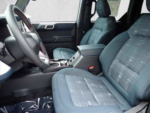New 2026 Ford Bronco Heritage Edition AWD/4WD image 11