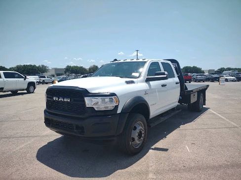 Used 2022 RAM 5500 Tradesman w/ Max Tow Package AWD/4WD image 5