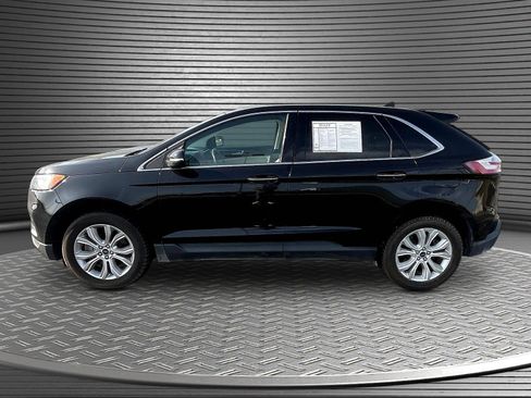 Used 2022 Ford Edge Titanium AWD/4WD image 4