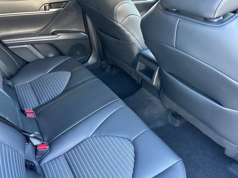 Used 2023 Toyota Camry SE FWD image 29