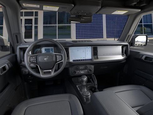 New 2025 Ford Bronco Outer Banks w/ Sasquatch Package image 10