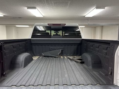 Certified 2021 GMC Sierra 1500 SLT AWD/4WD image 26