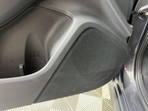 Used 2024 Subaru Crosstrek 2.0i Premium image 21