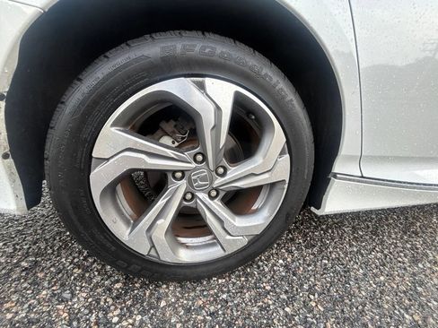 Used 2018 Honda Accord EX-L image 30