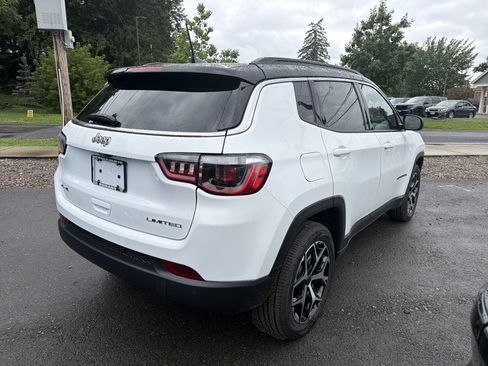 New 2026 Jeep Compass Limited AWD/4WD image 7