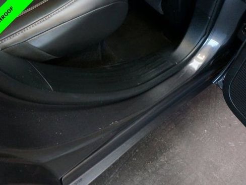 Used 2018 Jeep Cherokee Limited image 50