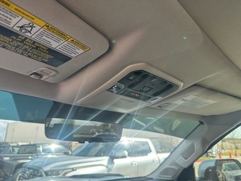 Used 2023 Toyota Tundra Limited image 14