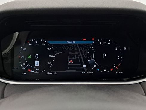 Used 2021 Land Rover Range Rover Evoque S image 10