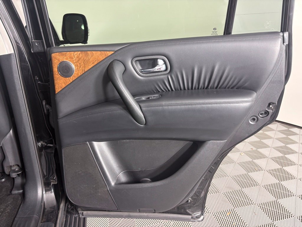 Used 2023 Nissan Armada SL w/ Captain's Chairs Package AWD/4WD image 53