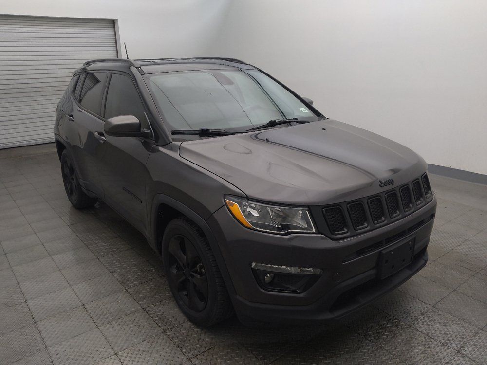 Used 2019 Jeep Compass Latitude FWD image 14