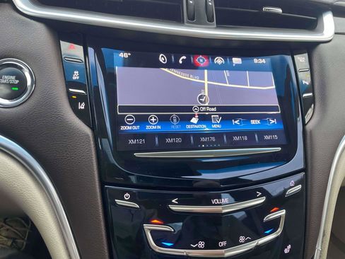 Used 2016 Cadillac XTS Luxury w/ Driver Awareness Package image 9