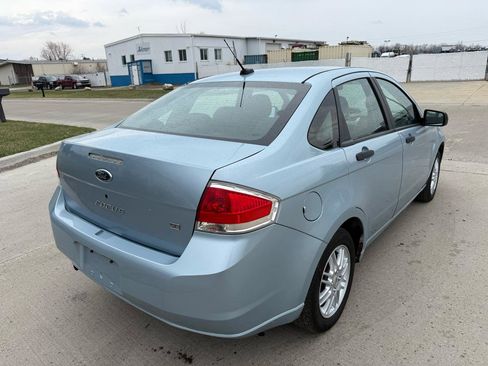 Used 2009 Ford Focus SE image 5