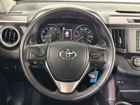 Used 2017 Toyota RAV4 XLE image 25