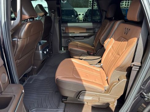 Used 2024 Ford Expedition Max King Ranch image 14