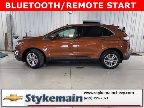 Used 2017 Ford Edge SEL w/ Equipment Group 201A image 3