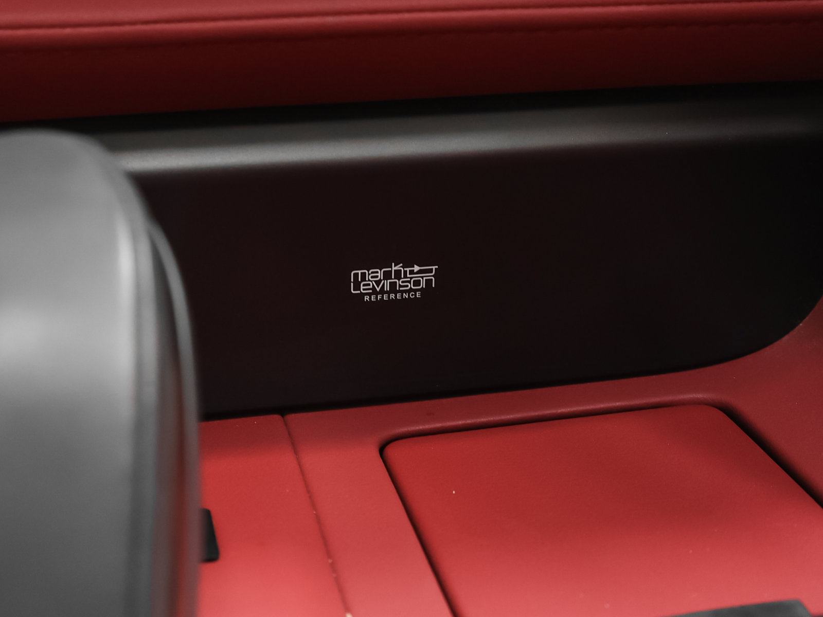 Used 2024 Lexus LC 500 Convertible RWD image 39