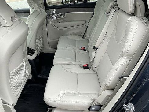 New 2026 Volvo XC90 T8 Ultra w/ Lounge Package AWD/4WD image 14