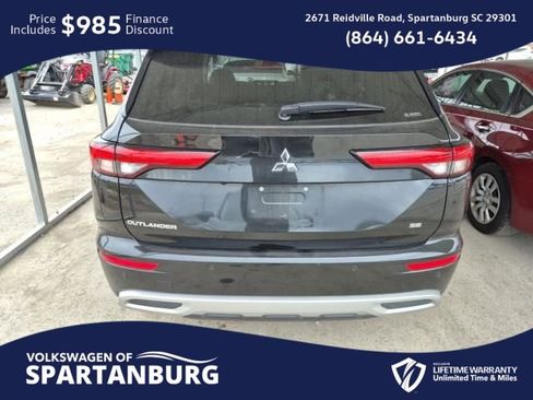 Used 2024 Mitsubishi Outlander SE image 16