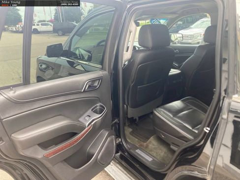 Used 2015 GMC Yukon SLT w/ HD Trailering Package AWD/4WD image 11