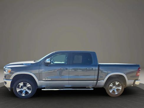 Used 2020 RAM 1500 Laramie AWD/4WD image 2