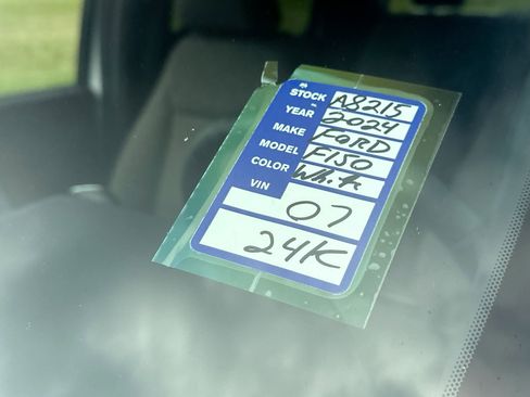 Used 2024 Ford F150 XLT w/ Mobile Office Package image 25