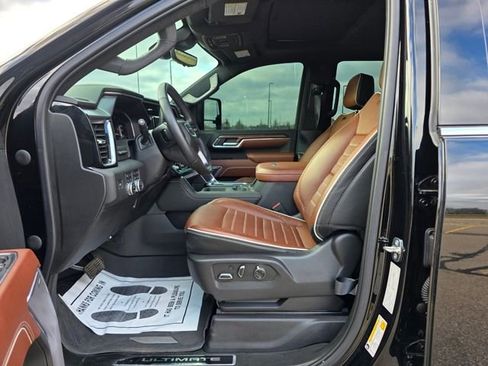 Used 2024 GMC Sierra 3500 Denali Ultimate w/ LPO, GMC Protection Package image 7