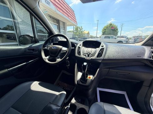 Used 2017 Ford Transit Connect XL FWD image 37