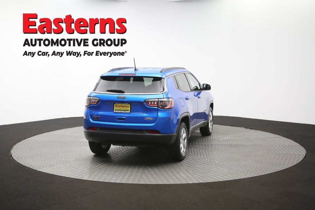 Used 2024 Jeep Compass Latitude AWD/4WD image 39