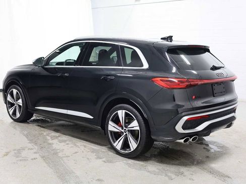 Certified 2025 Audi SQ5 Premium Plus w/ Premium Plus Package image 3