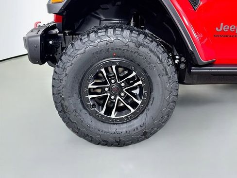 New 2026 Jeep Wrangler Unlimited Rubicon AWD/4WD image 34