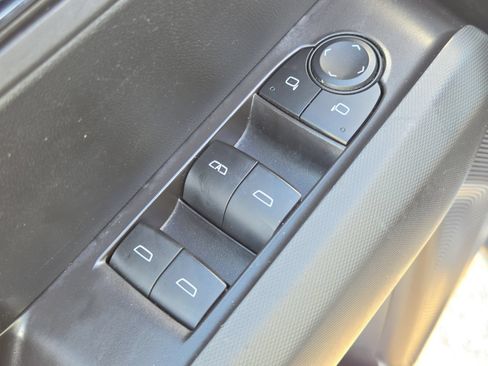 Used 2024 GMC Canyon Elevation RWD image 23