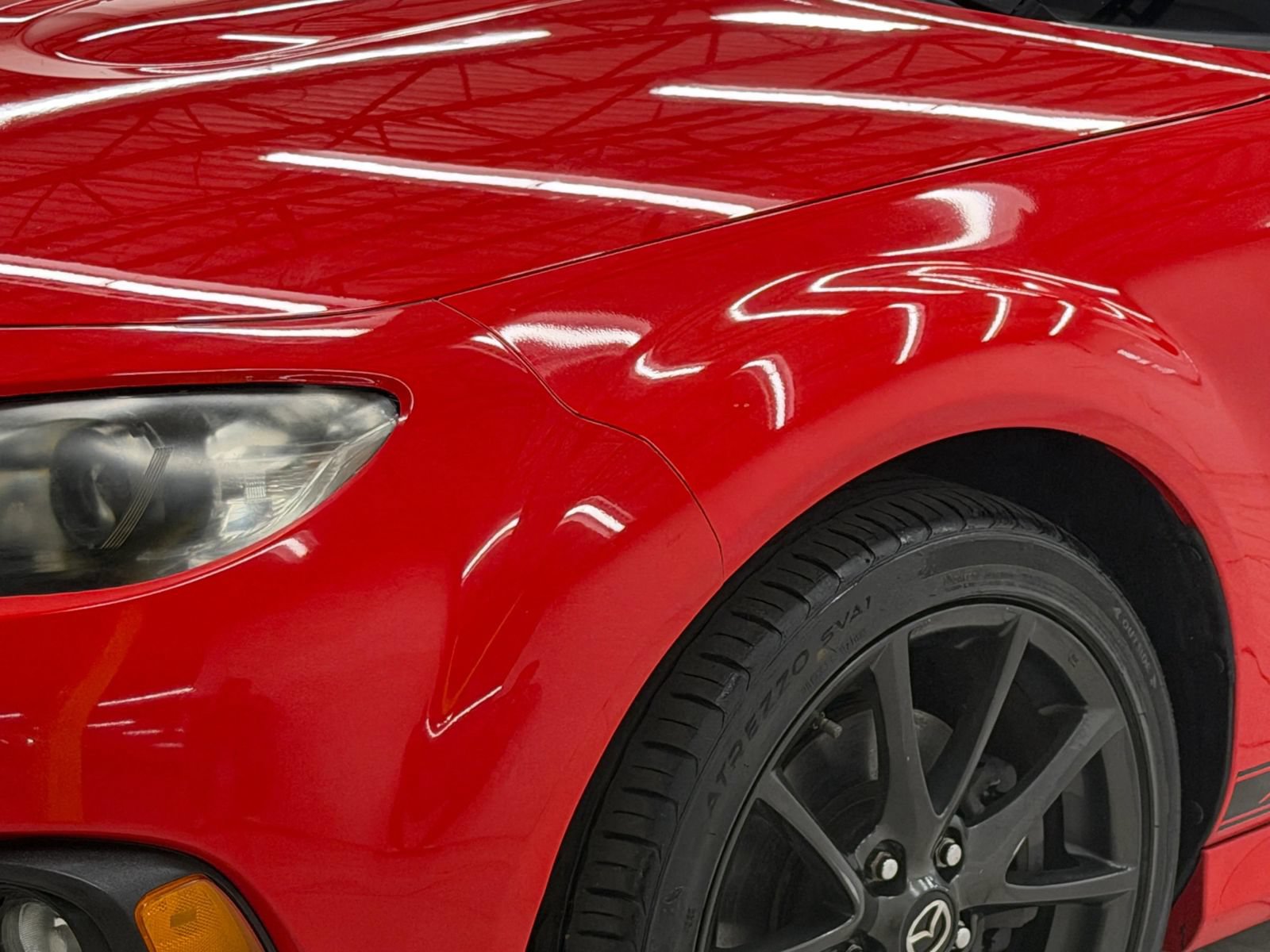 Used 2013 MAZDA MX-5 Miata Club RWD image 4