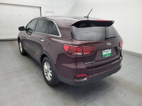 Used 2019 Kia Sorento FWD image 5