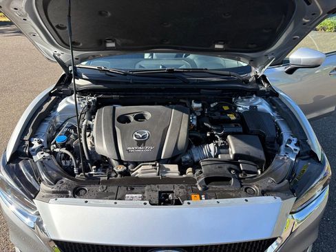 Used 2018 MAZDA MAZDA6 Touring FWD image 17