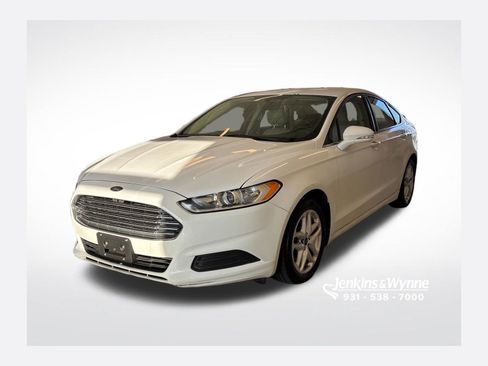Used 2014 Ford Fusion SE FWD image 1