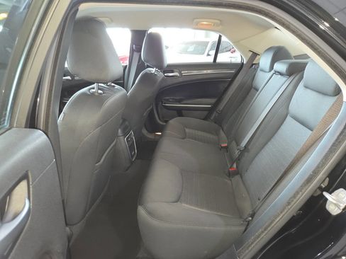 Used 2022 Chrysler 300 Touring w/ Sport Appearance Package RWD image 20