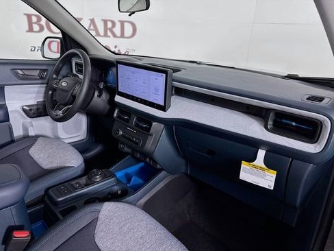 New 2026 Ford Maverick XLT image 31