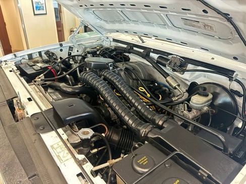 Used 1993 Ford F150 XL image 39