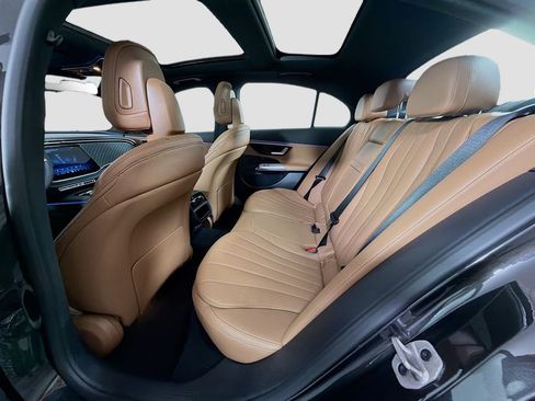 New 2026 Mercedes-Benz E 450 4MATIC Sedan image 24