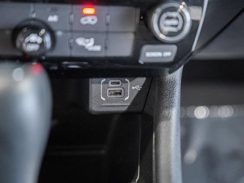 Certified 2023 Jeep Compass Latitude AWD/4WD image 23