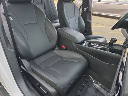 Used 2023 Honda Accord Sport image 16