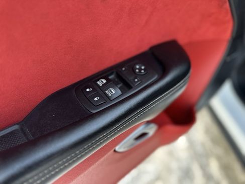 Used 2015 Dodge Challenger SRT w/ Technology Group image 13