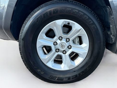 Used 2023 Toyota 4Runner SR5 Premium image 41