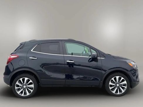 Used 2022 Buick Encore Preferred w/ Safety Package AWD/4WD image 2