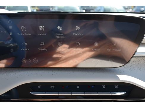New 2026 Buick Enclave Avenir FWD image 22