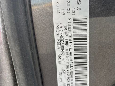 Used 2018 Dodge Grand Caravan SE FWD image 9