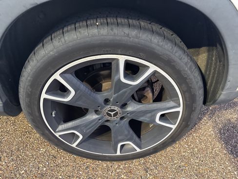 Used 2019 Mercedes-Benz GLA 250 image 10